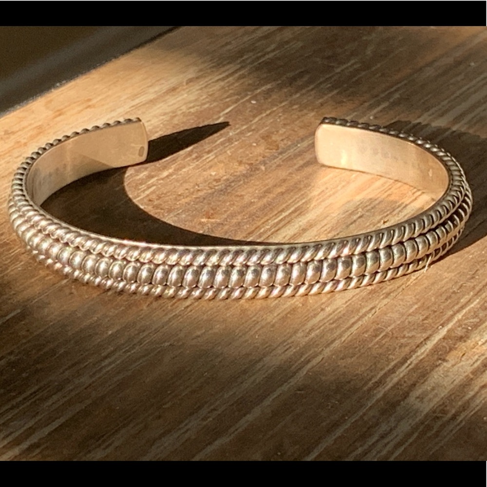 TAHE genuine Native American made artisan bracelet - Picture 3 of 16